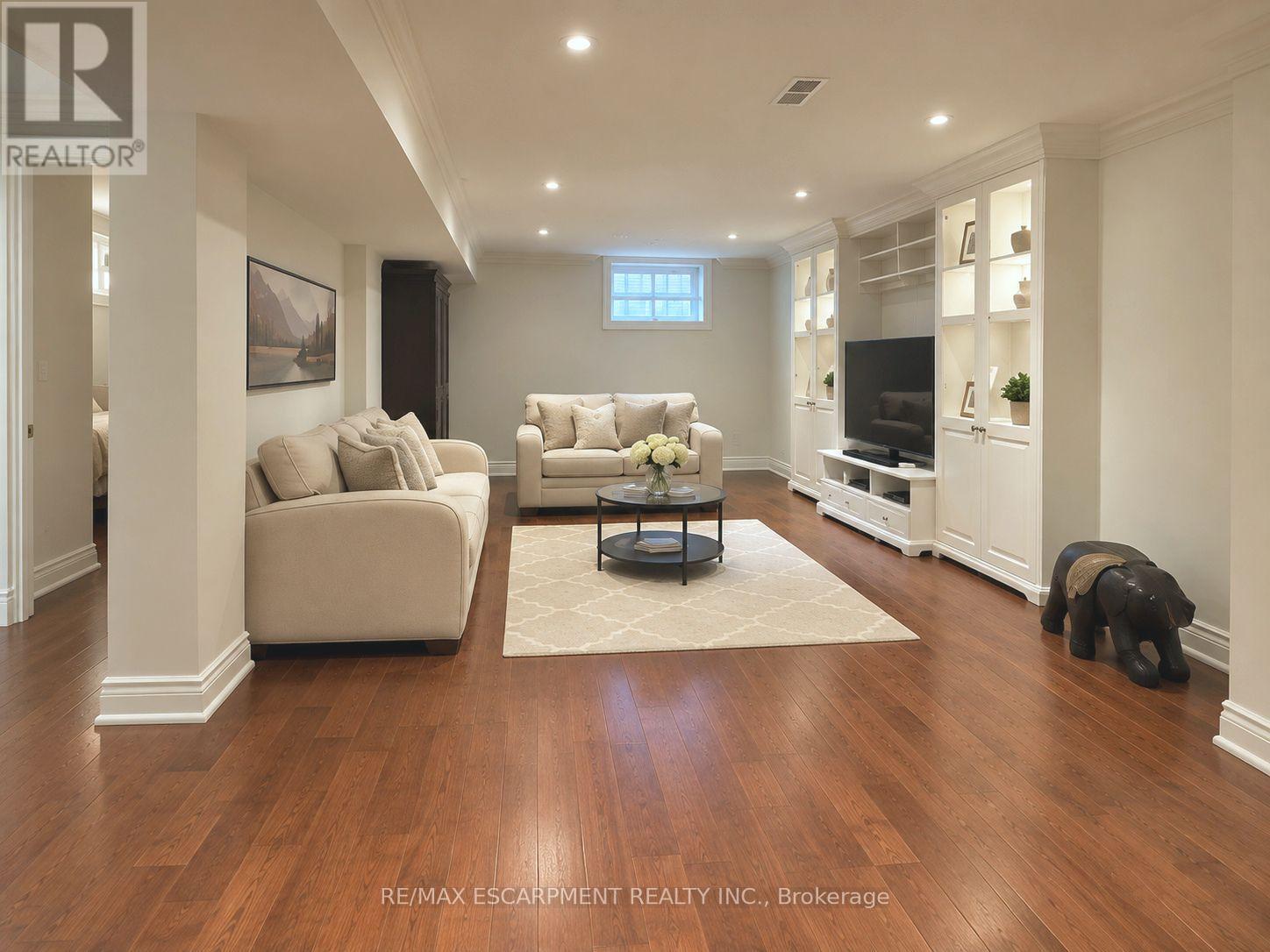 270 POPLAR DRIVE - Image 29
