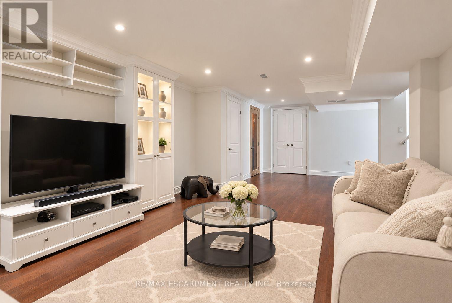 270 POPLAR DRIVE - Image 30