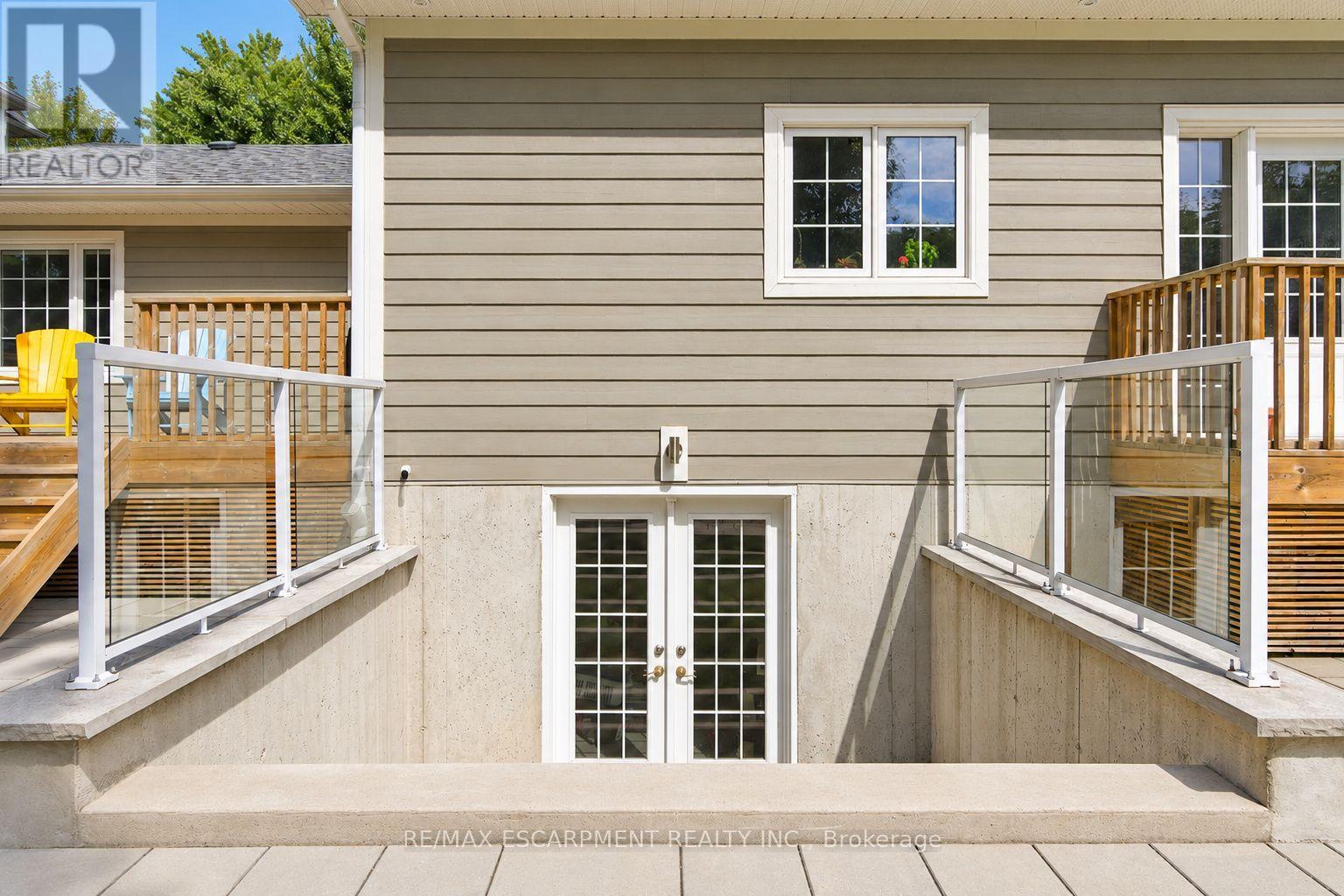 270 POPLAR DRIVE - Image 37