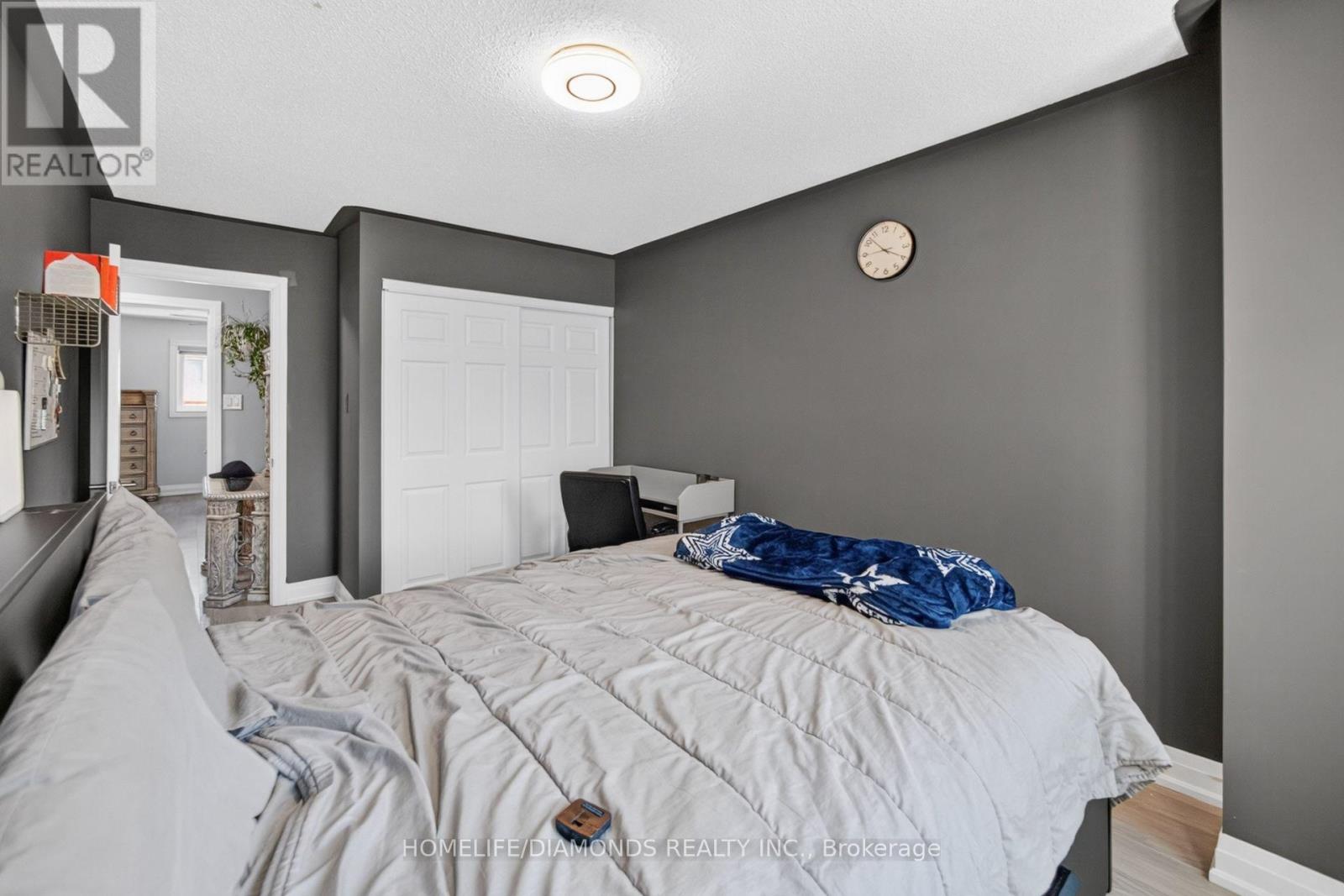 24 JEWEL CRESCENT - Image 31