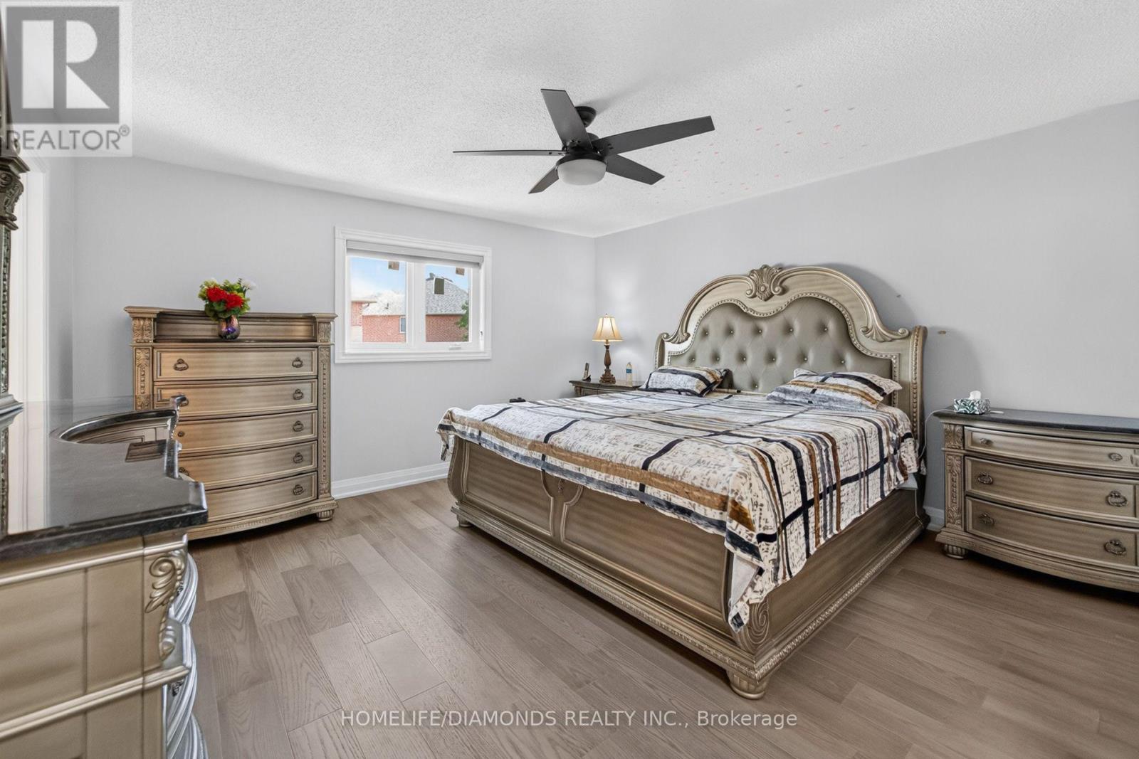 24 JEWEL CRESCENT - Image 34