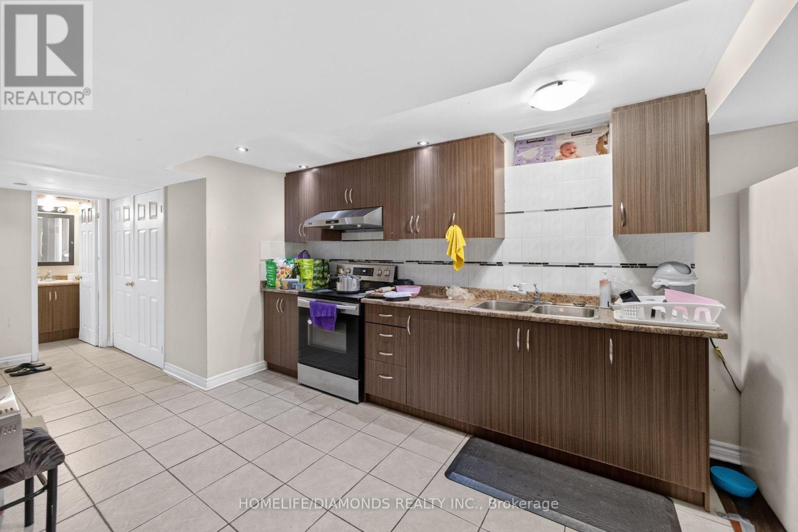 24 JEWEL CRESCENT - Image 41