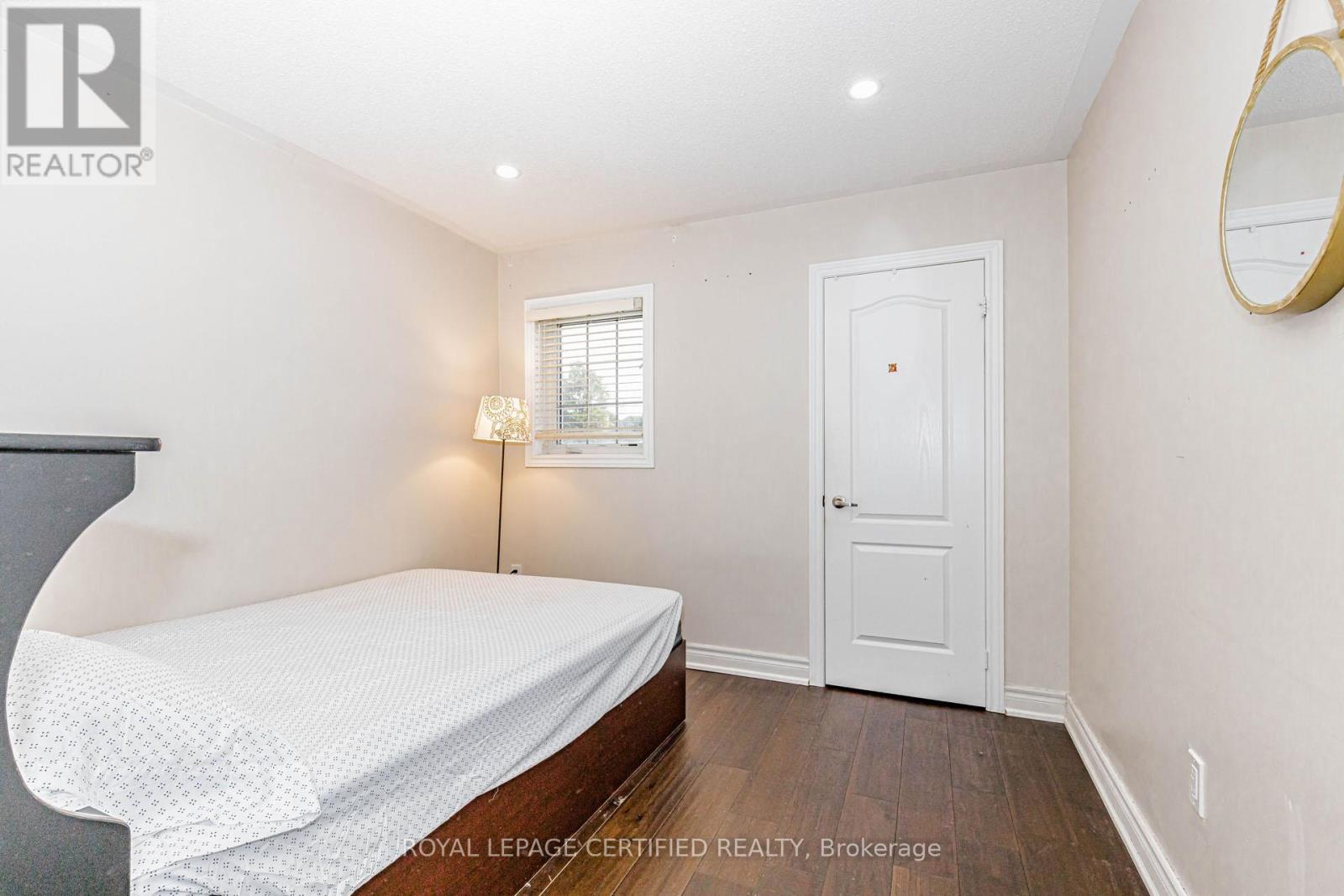 66 HATTON COURT - 20