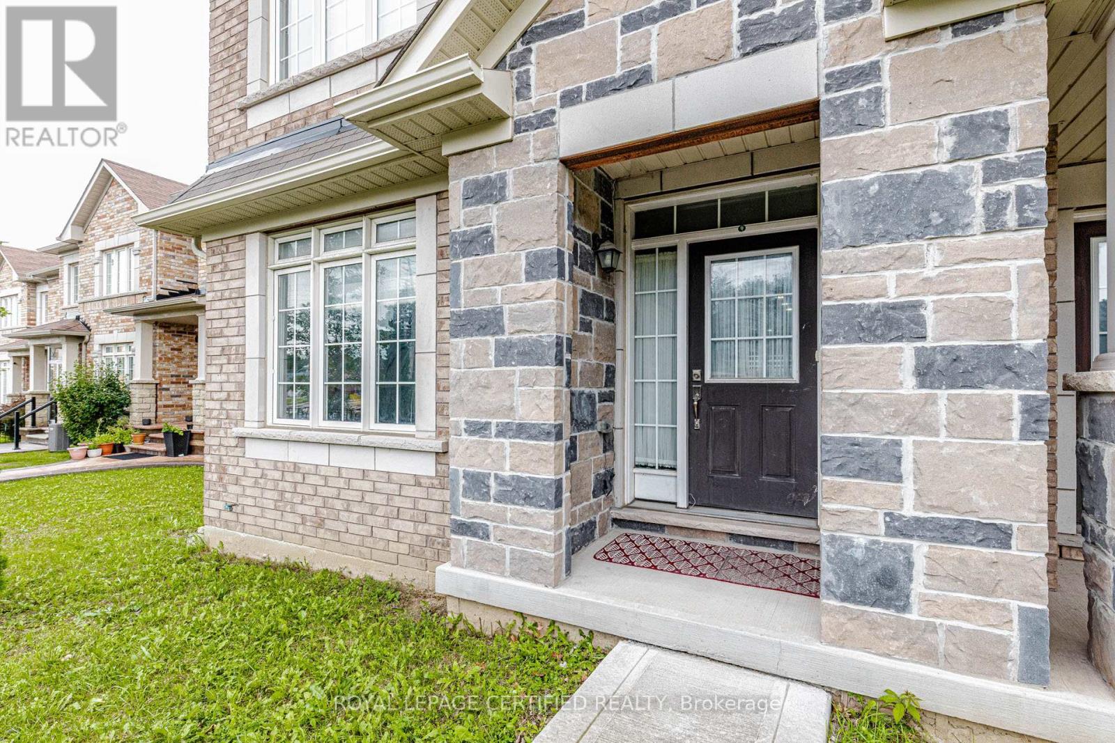 66 HATTON COURT - 3
