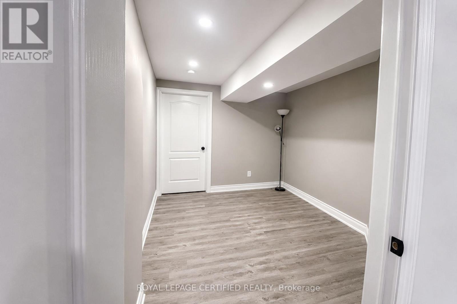 66 HATTON COURT - 30