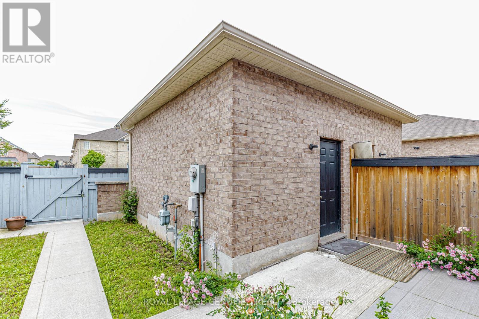 66 HATTON COURT - 36