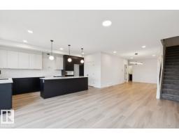 7351 Klapstein Cr Sw, Edmonton, AB T6W5R8 Photo 8