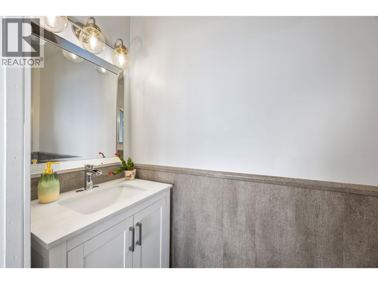 420 Gleneagles Drive - Image 31