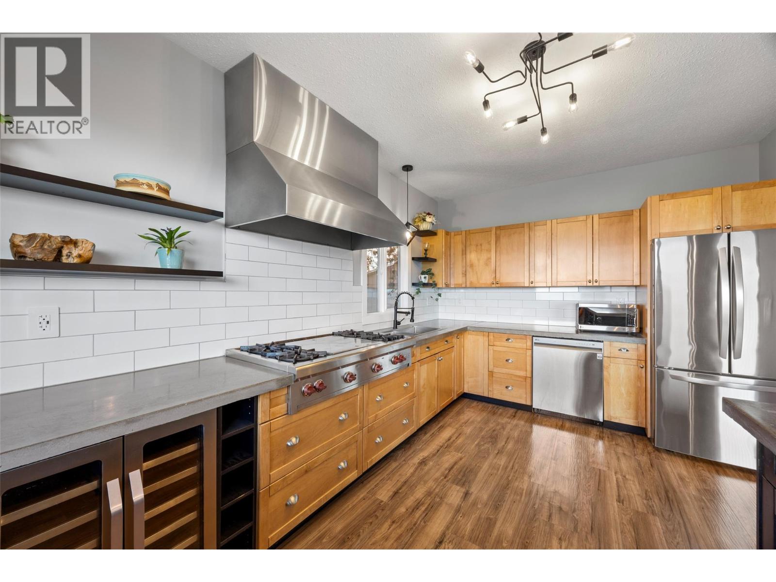 420 Gleneagles Drive - Image 43