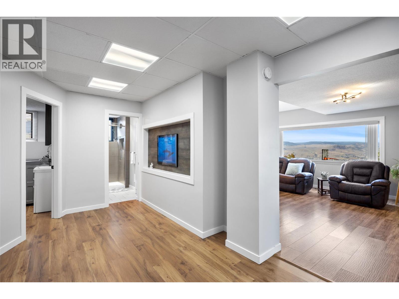 420 Gleneagles Drive - 39