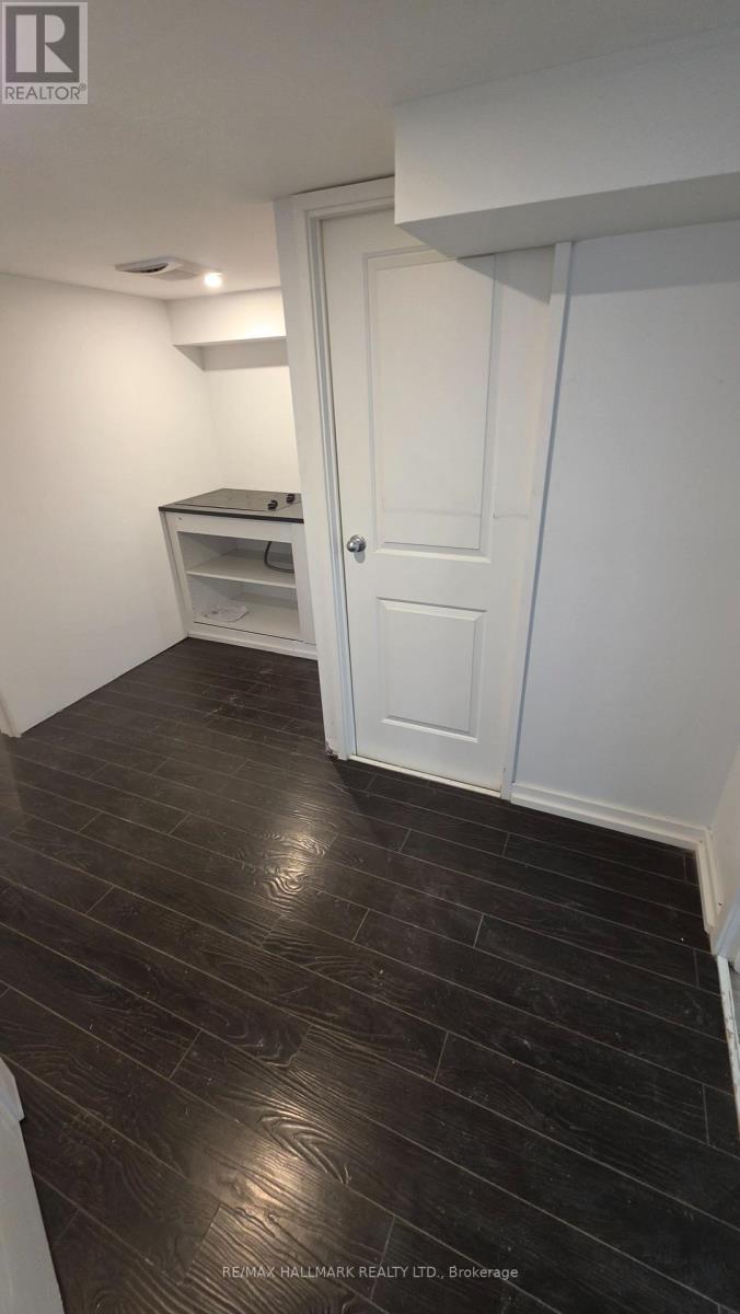 ROOM 2- 888 KROSNO Boulevard, Pickering, ON photo 19