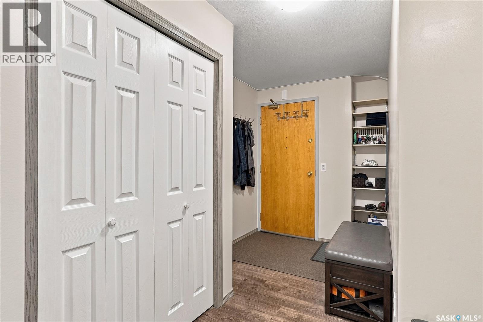 204 214 Ross AVENUE, Dalmeny — photo 3