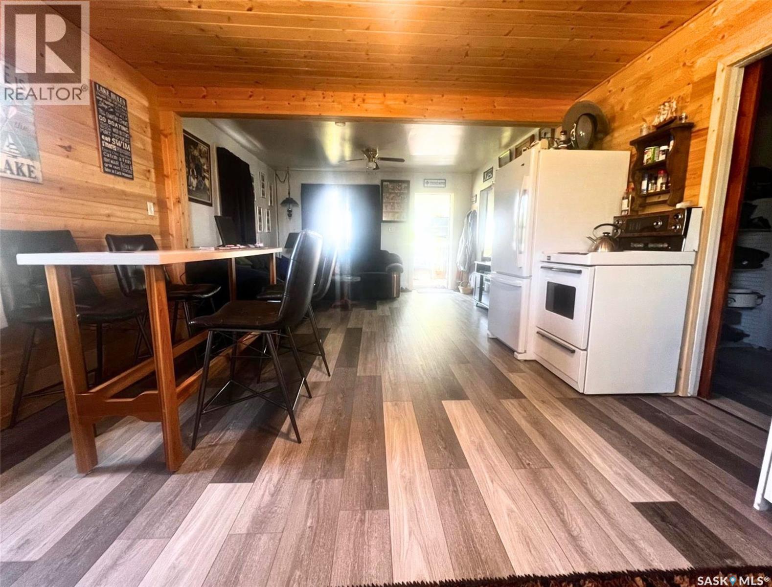4 Ferguson BAY, Simmie — photo 3