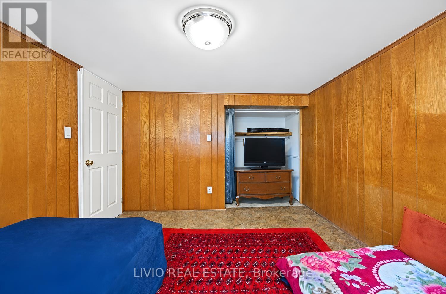 40 BARFORD ROAD - 43