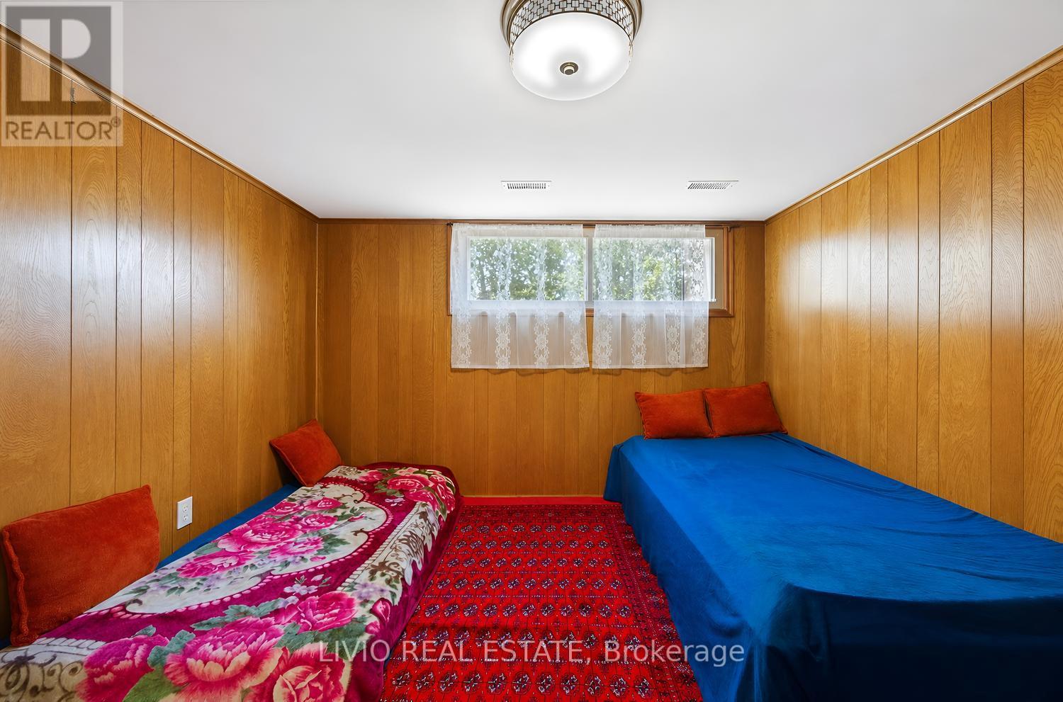 40 BARFORD ROAD - 42