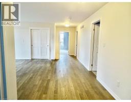 Family room - 204 Bethune Avenue, Welland, ON L3B0H6 Photo 10