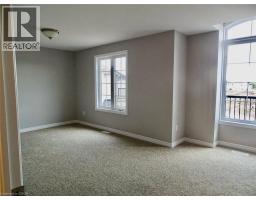 Dining room - 204 Bethune Avenue, Welland, ON L3B0H6 Photo 13