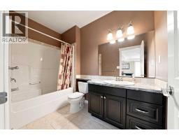 48 Innes Close, Red Deer, AB T4R0B7 Photo 35