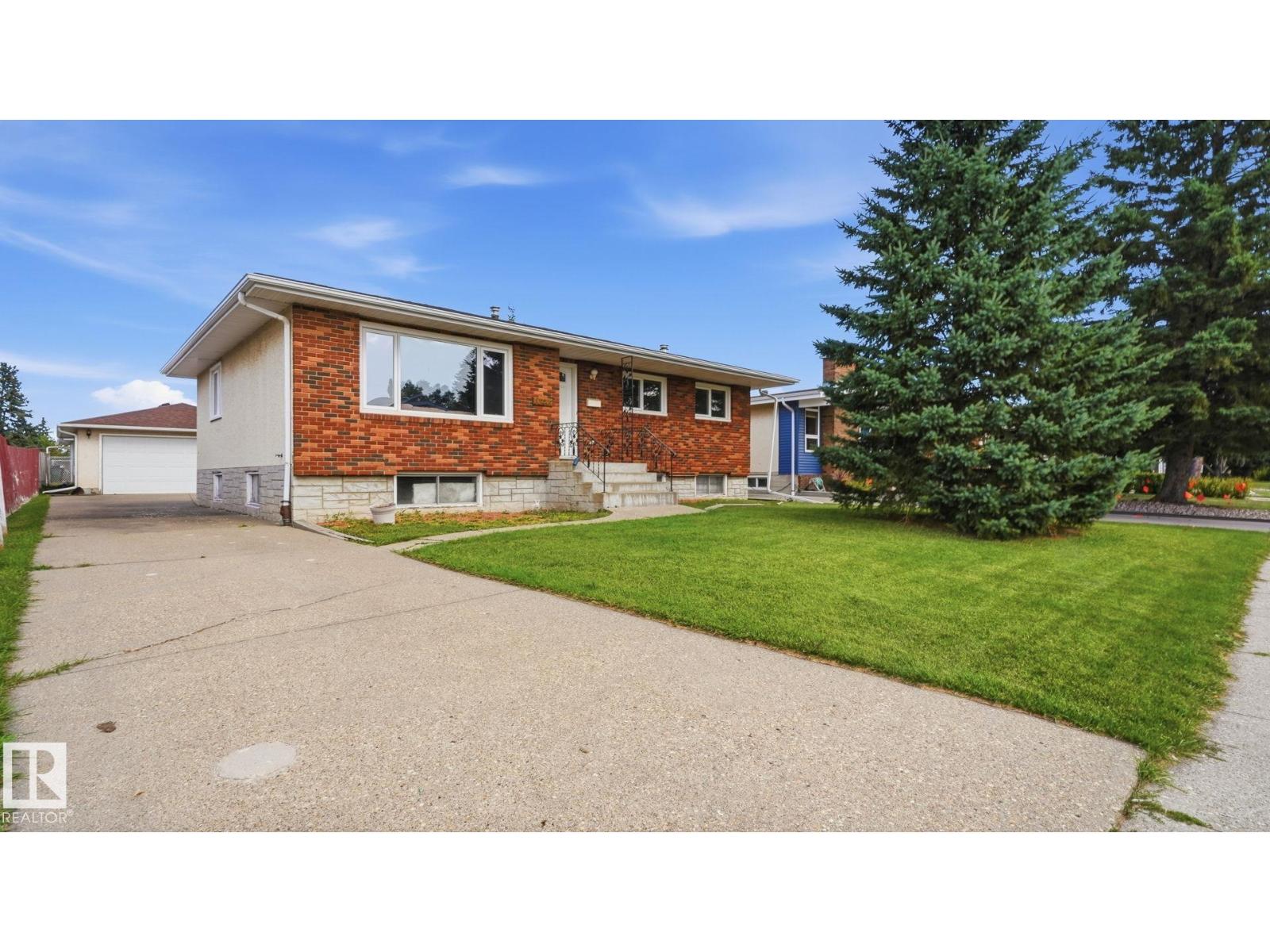10440 36 AV NW - 1
