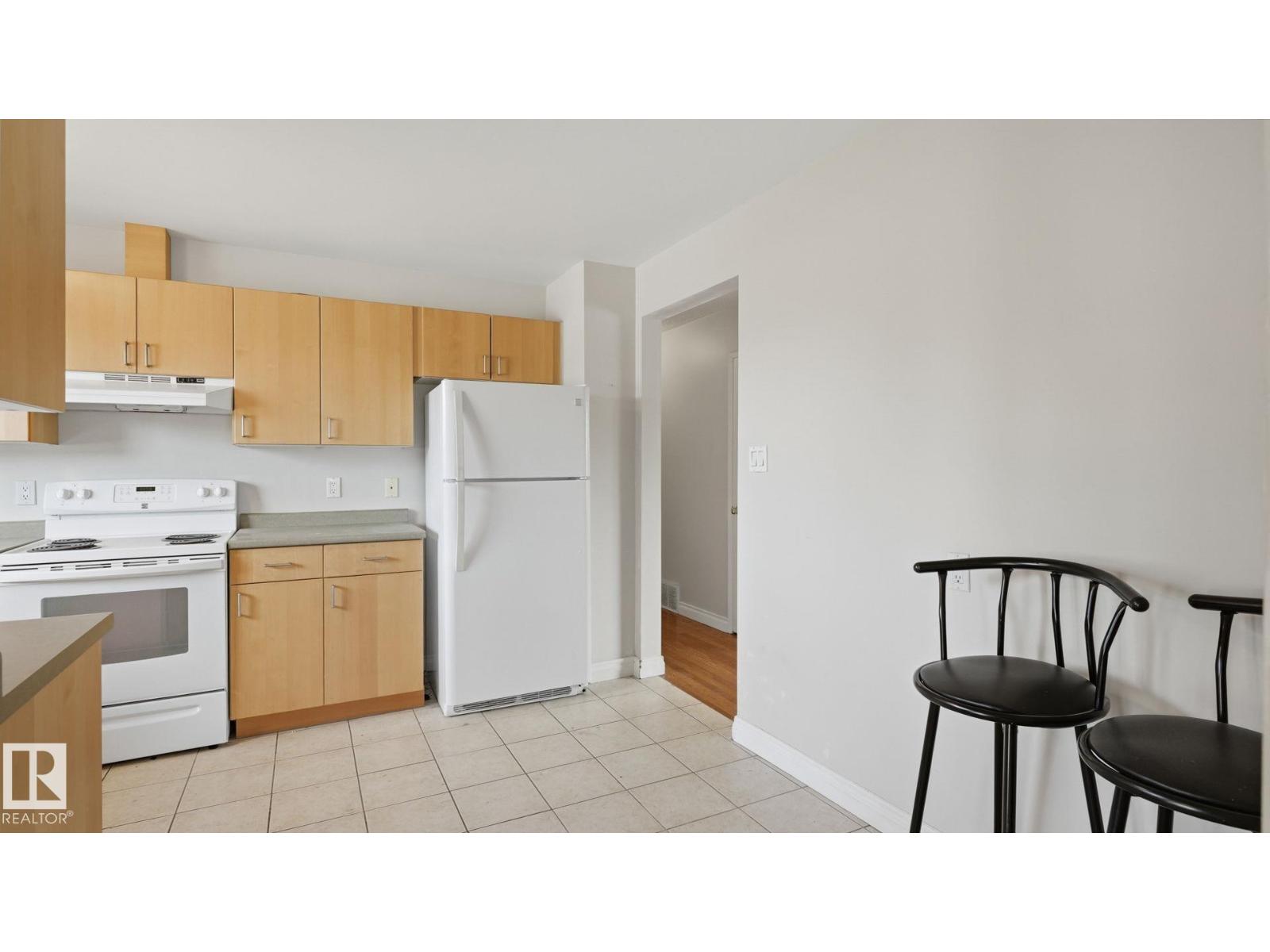 10440 36 AV NW - 13