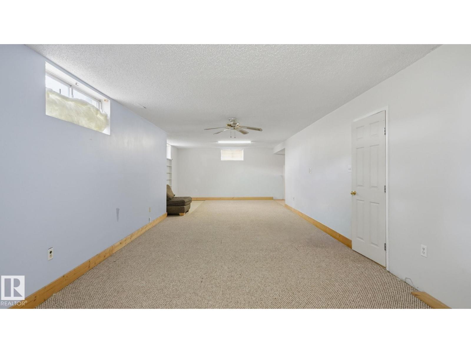 10440 36 AV NW - 22