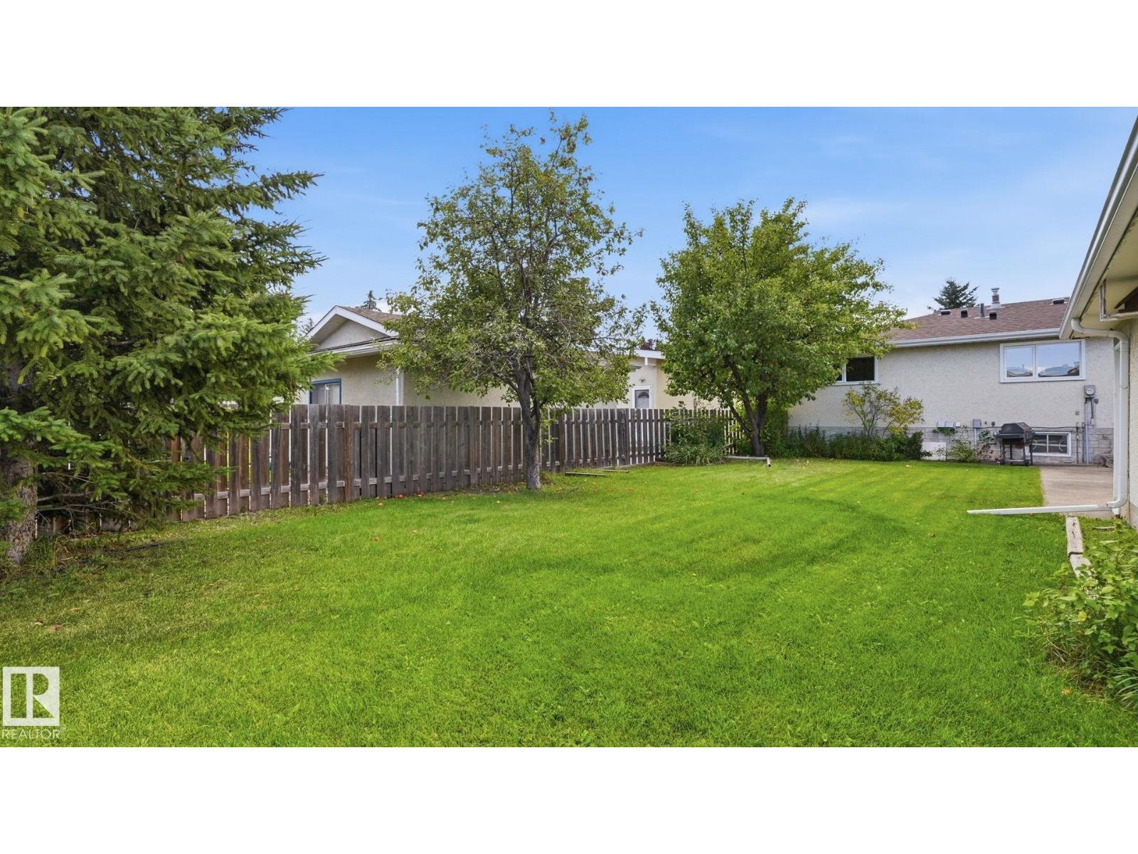 10440 36 AV NW - 25