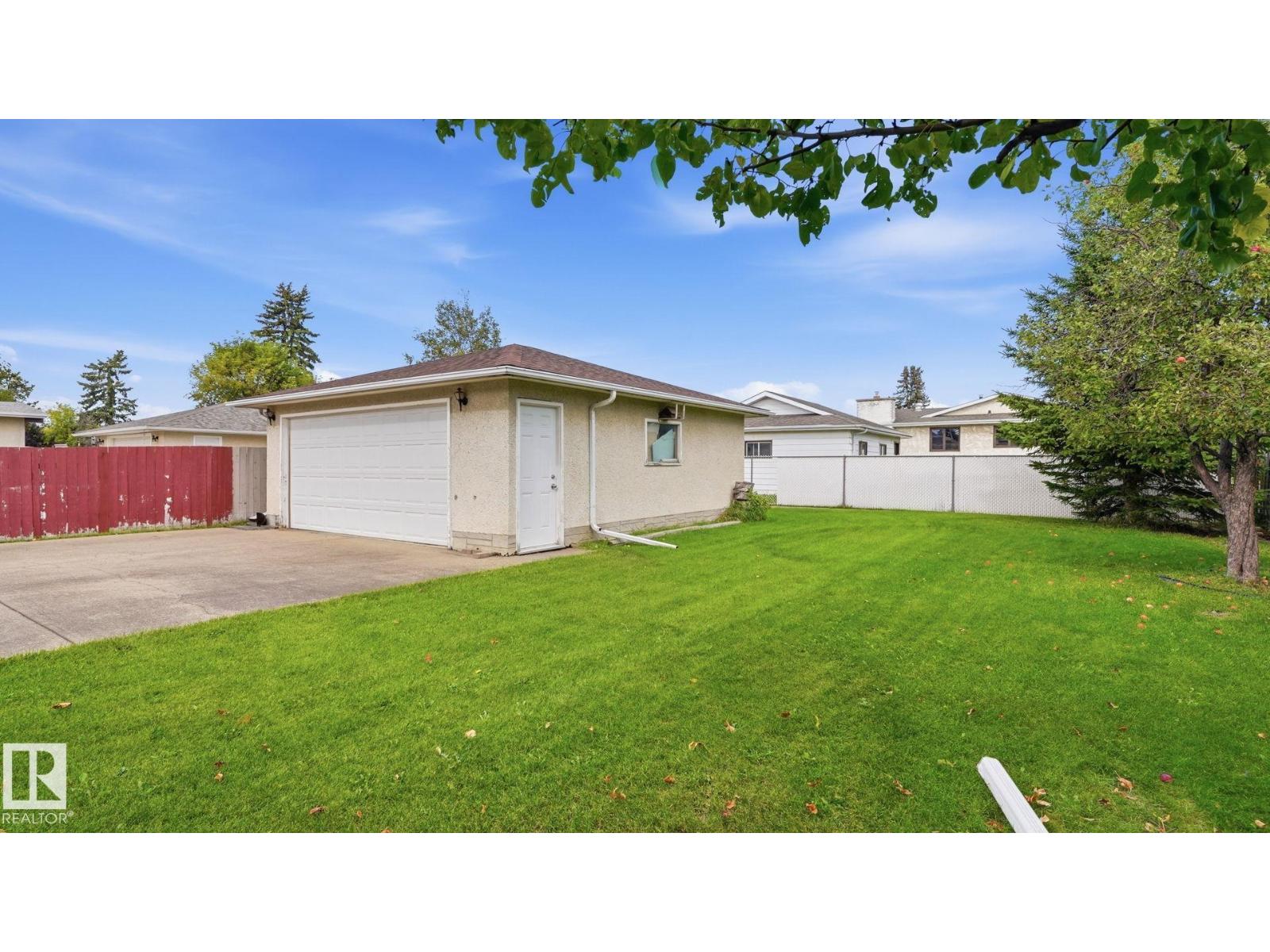 10440 36 AV NW - 28