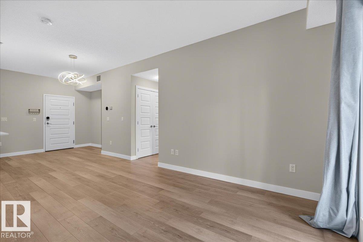 #112 8730 82 AV NW - 22