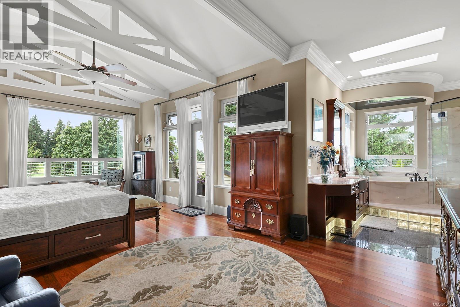 #241 3666 Royal Vista Way - 25