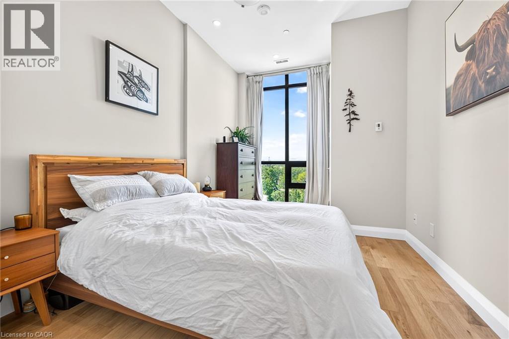 #609 101 LOCKE Street - 25