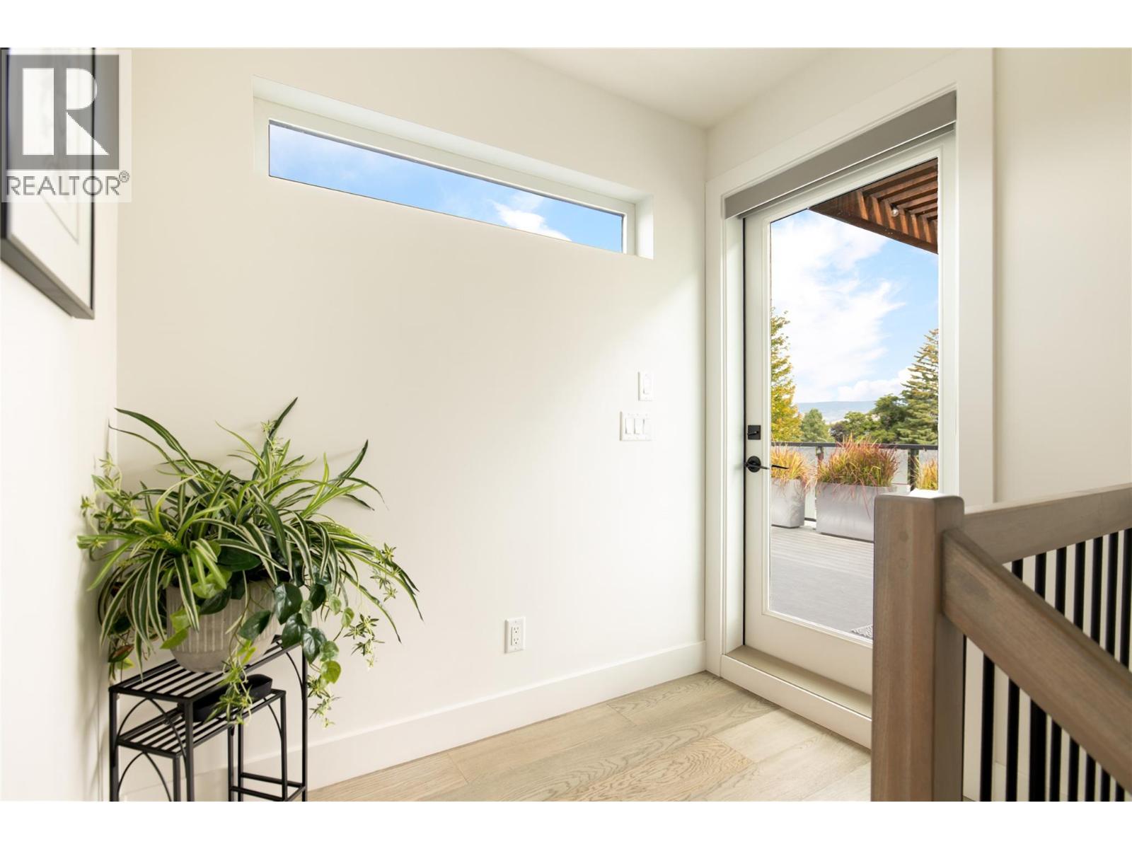 798 WARDLAW Avenue - 20