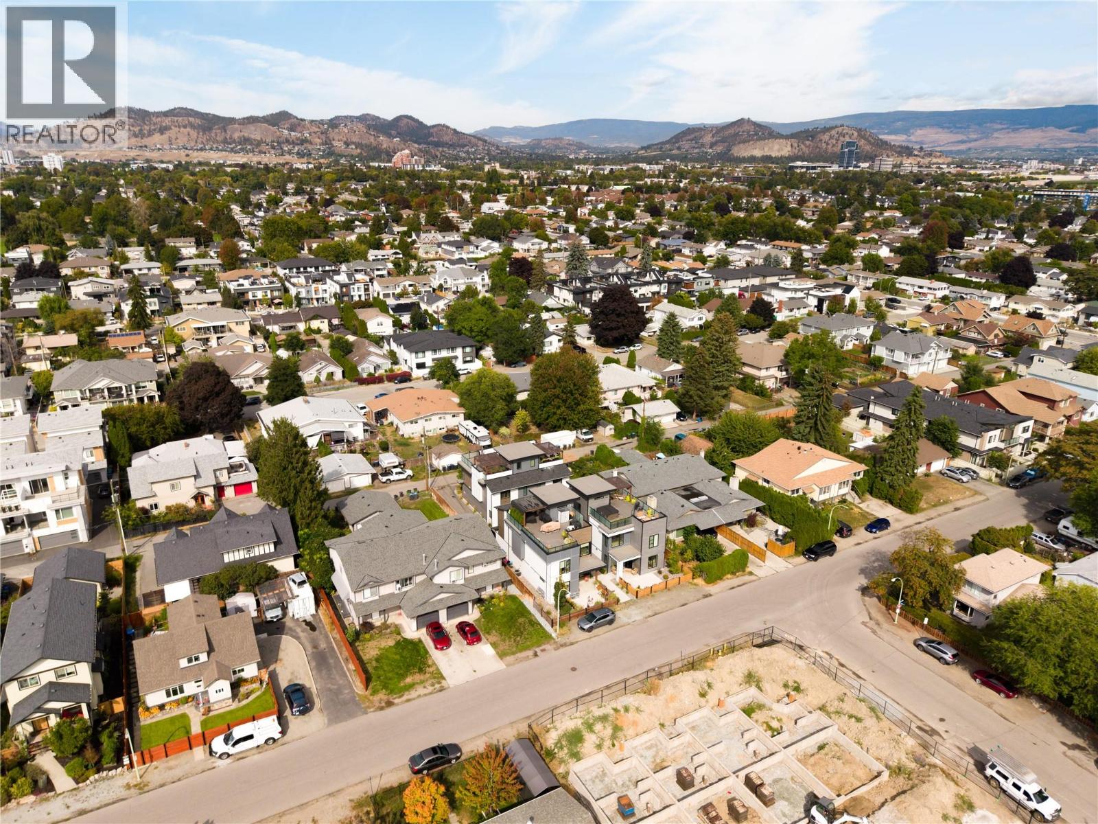 798 WARDLAW Avenue - 54
