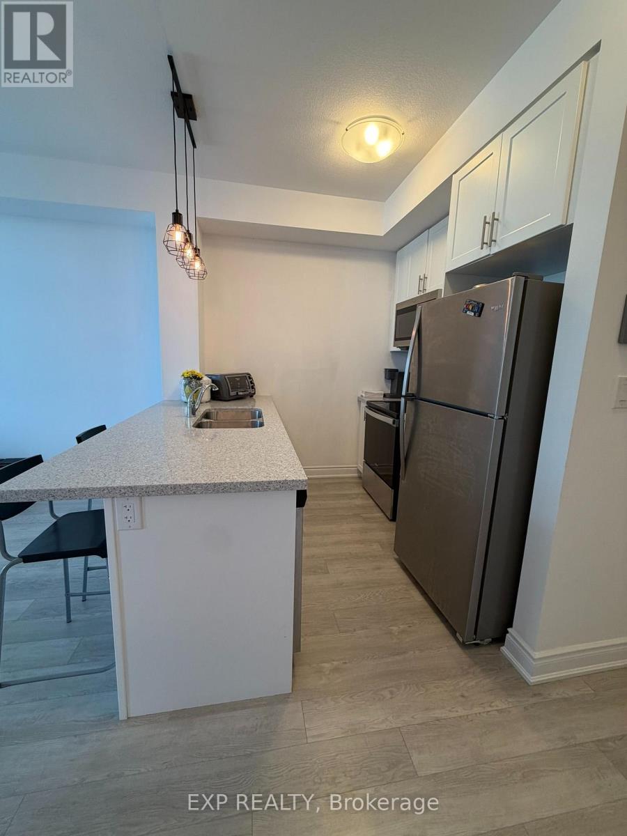 #806 450 DUNDAS STREET E - 7