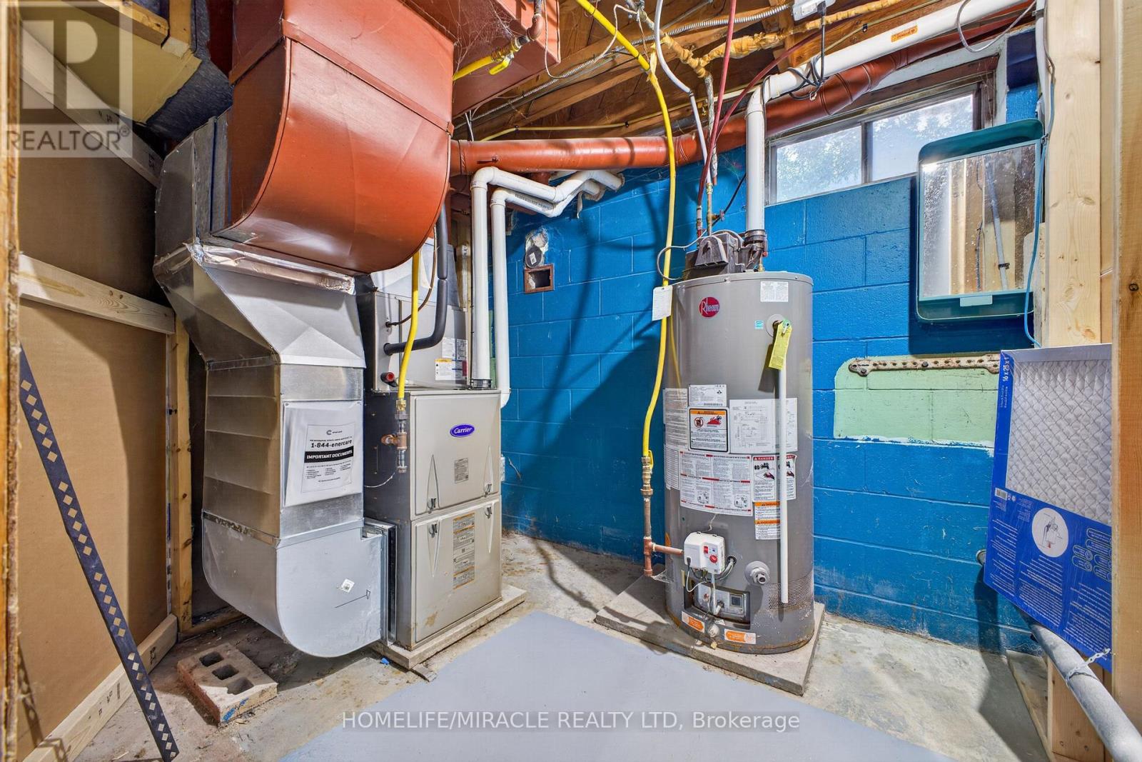 216 WELLINGTON STREET - Image 38