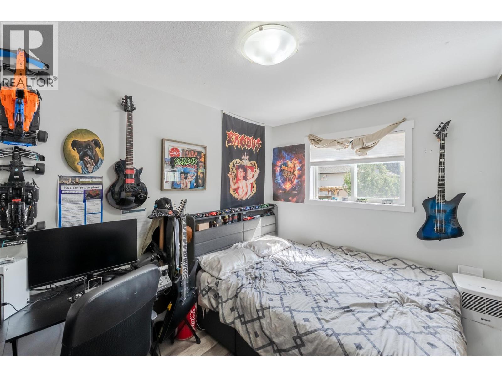 #201 542 Wade Avenue W - 21