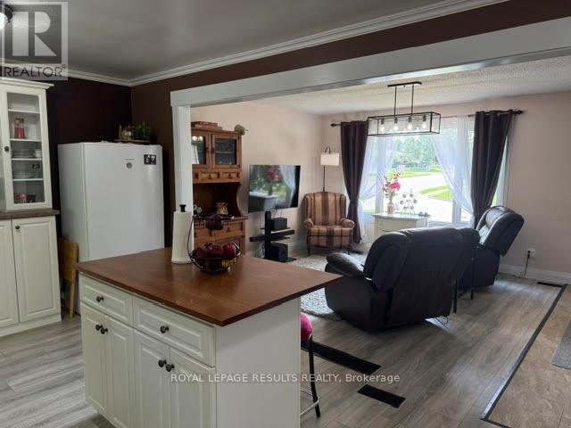 2 NORTHWOOD PLACE - 8