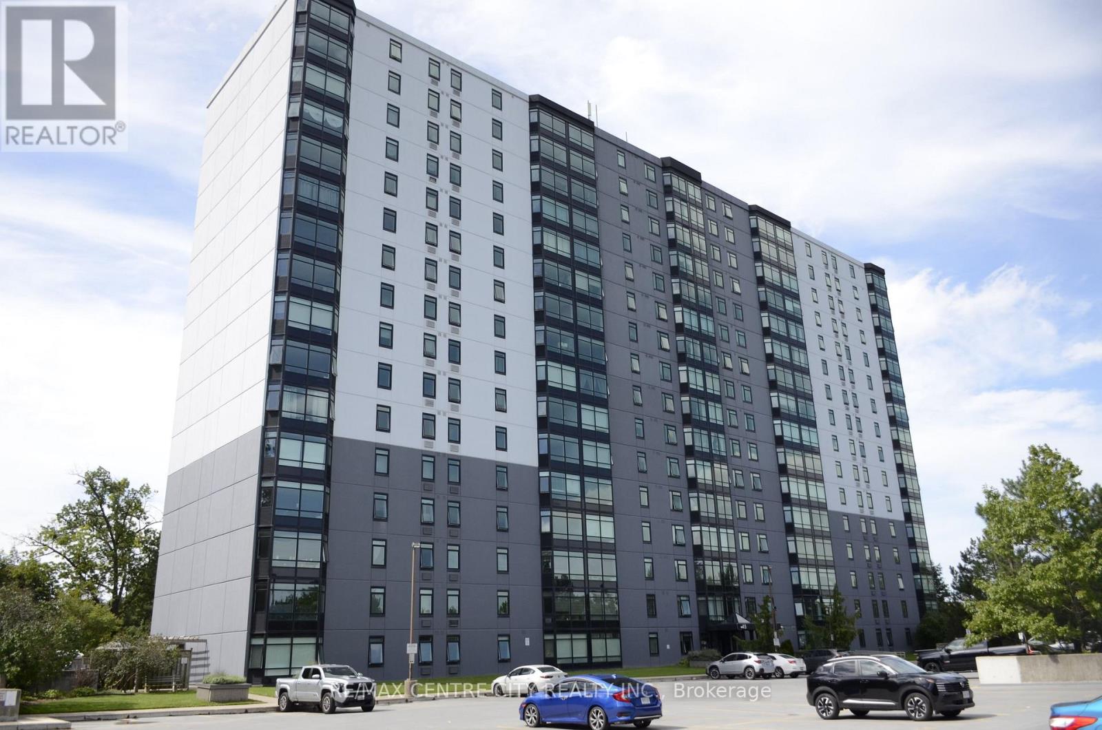 315 - 45 POND MILLS ROAD, London South (South J) — photo 1