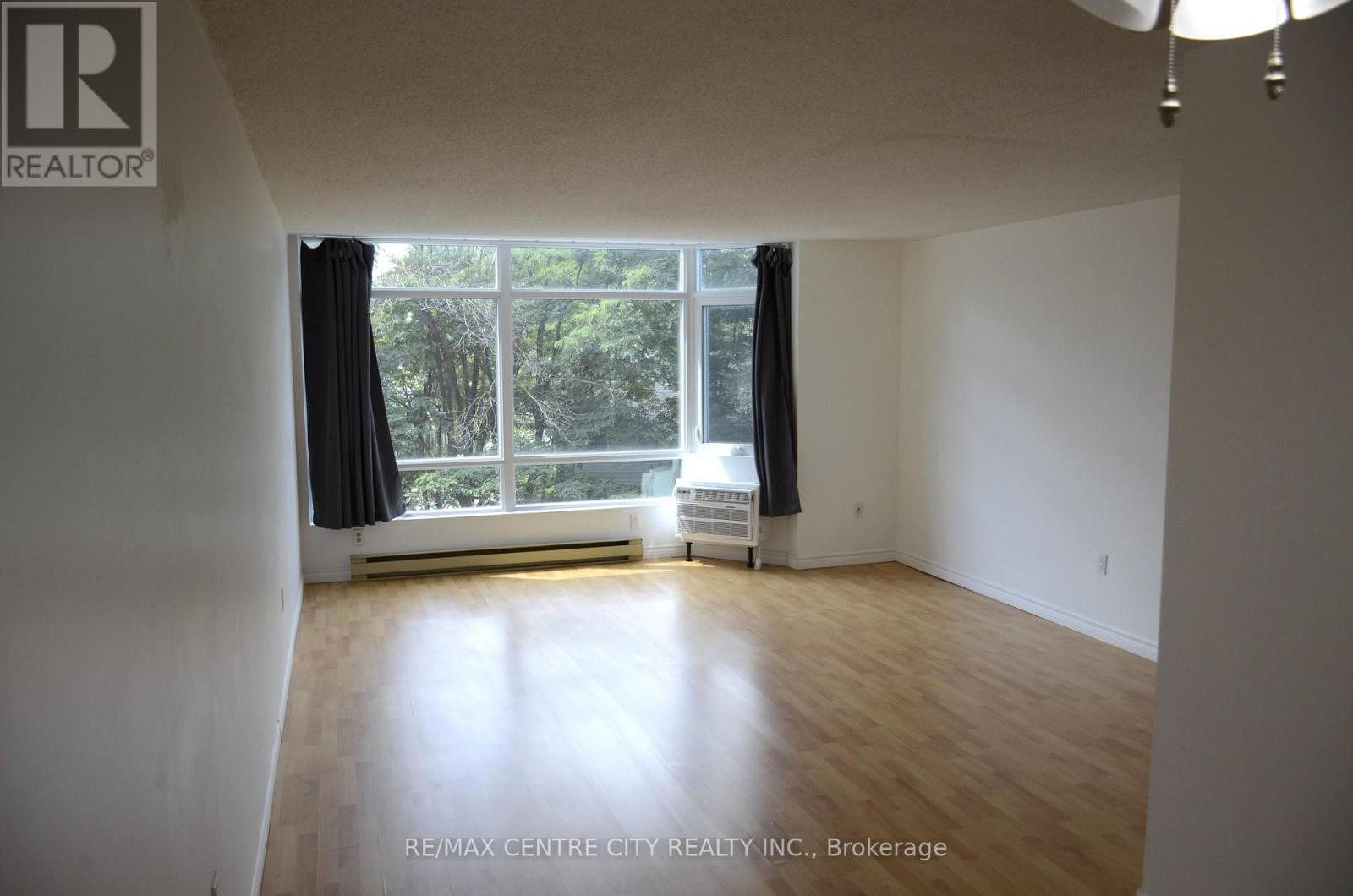 315 - 45 POND MILLS ROAD, London South (South J) — photo 8