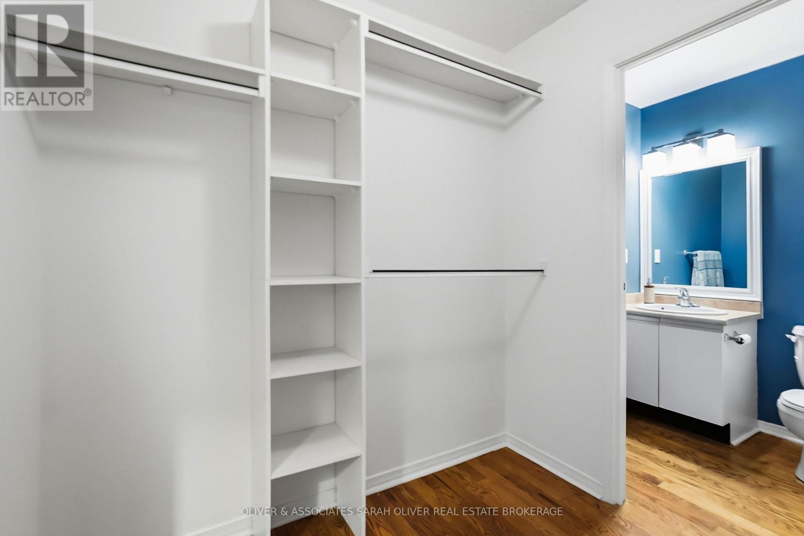 #101 285 QUEENS AVENUE - Image 23