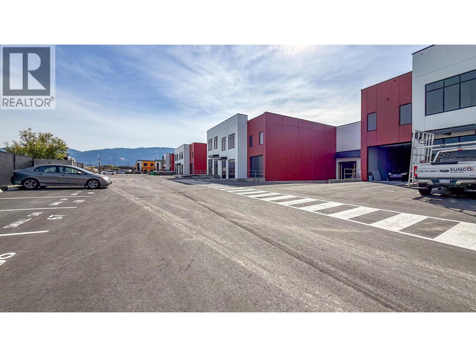 5 & 6 4605 34th Street, Vernon
