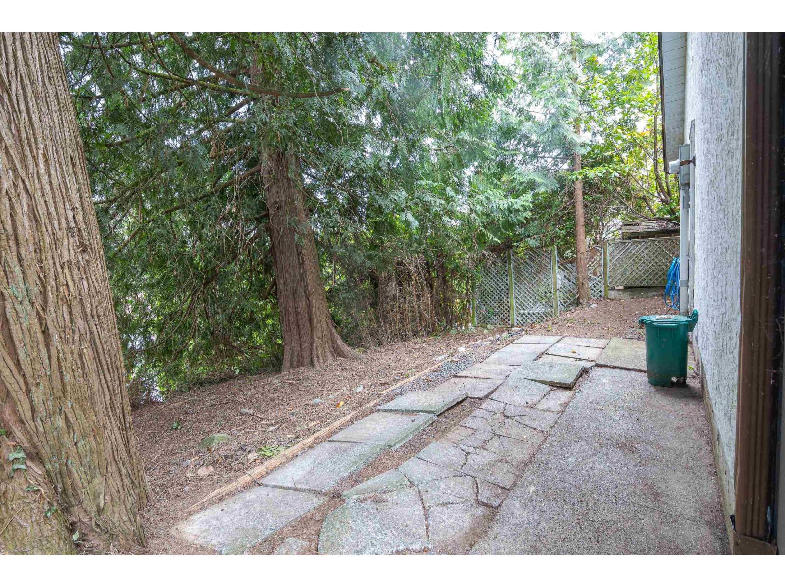 Photo of 8061 CARIBOU STREET 20