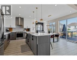 4pc Bathroom - 208 Osborne Green Sw, Airdrie, AB T4B5E4 Photo 6