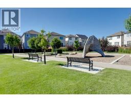 208 Osborne Green Sw, Airdrie, AB T4B5E4 Photo 39