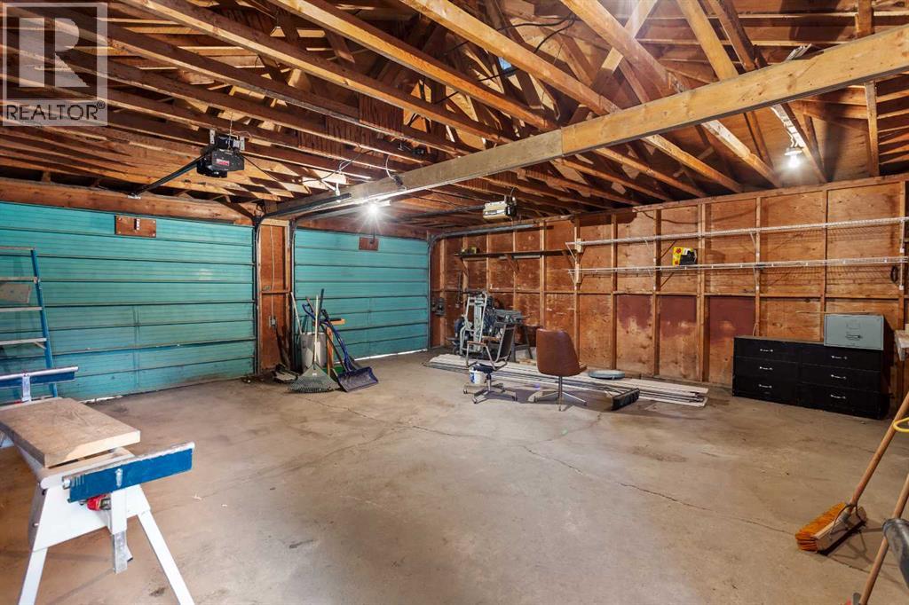 5605 47A Avenue - 28