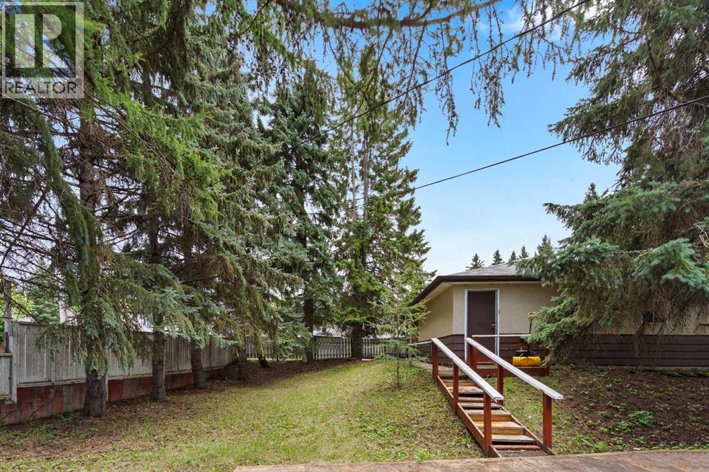 5605 47A Avenue - 3