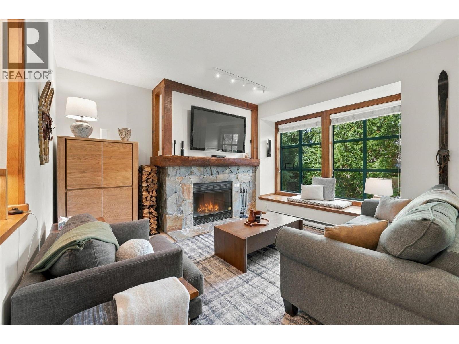 17 4652 BLACKCOMB WAY, Whistler — photo 1