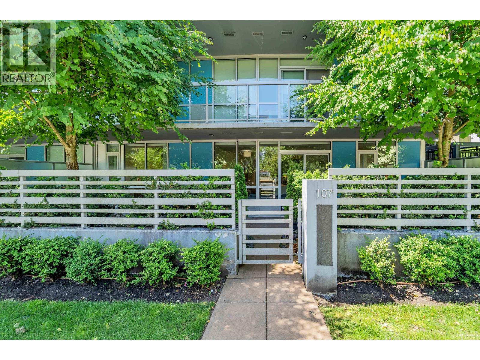 107 5189 CAMBIE STREET, Vancouver — photo 1