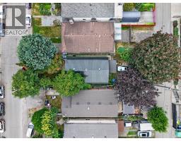 2357 Hawthorne Avenue, Port Coquitlam, BC V3C1X1 Photo 12