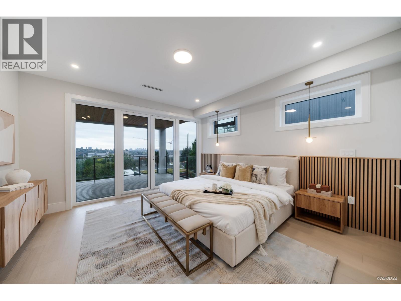 971 ADDERLEY STREET, North Vancouver