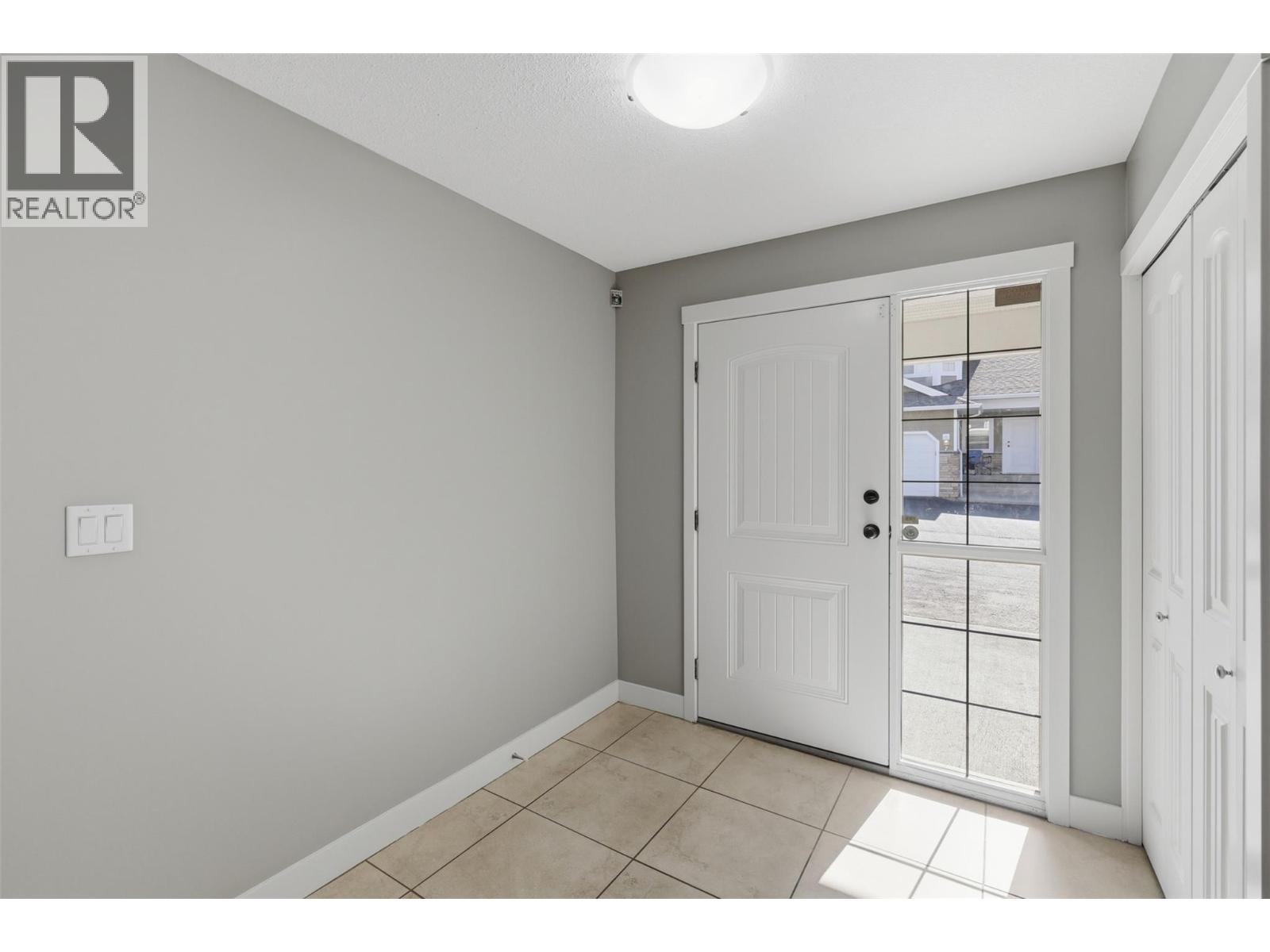 #19 1885 Grasslands Boulevard - 13